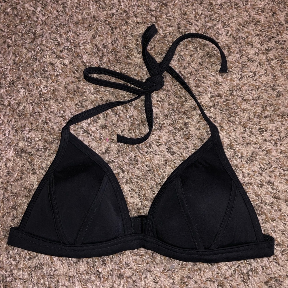 Black bikini top